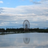 На Кольском полуострове: Город Оленегорск, колесо обозрения. Автор: Mr. Traveller