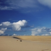 Небо и песок. Автор: Neandertalez